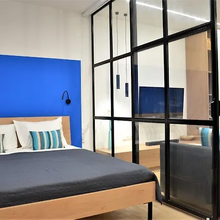 Luxurious With Sea View - Lite Blue Apartment *