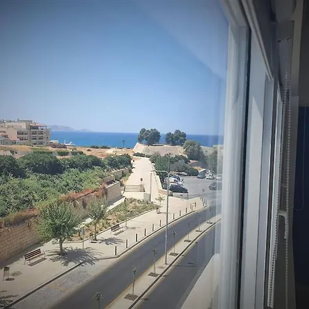 Luxurious With Sea View - Lite Blue Apartment